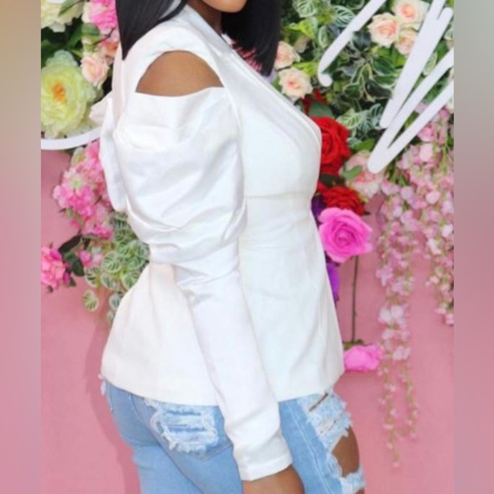 White Peek Blazer